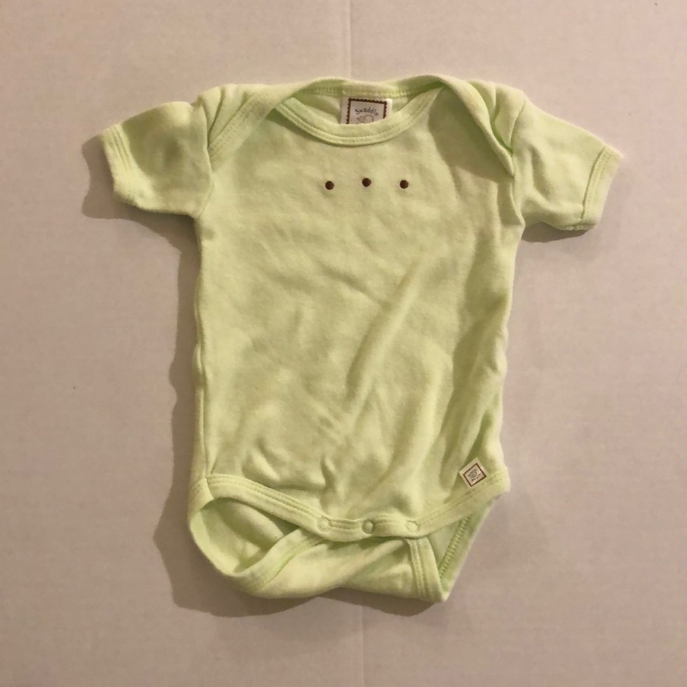 Swaddle designs Key lime green onesie 0-3m